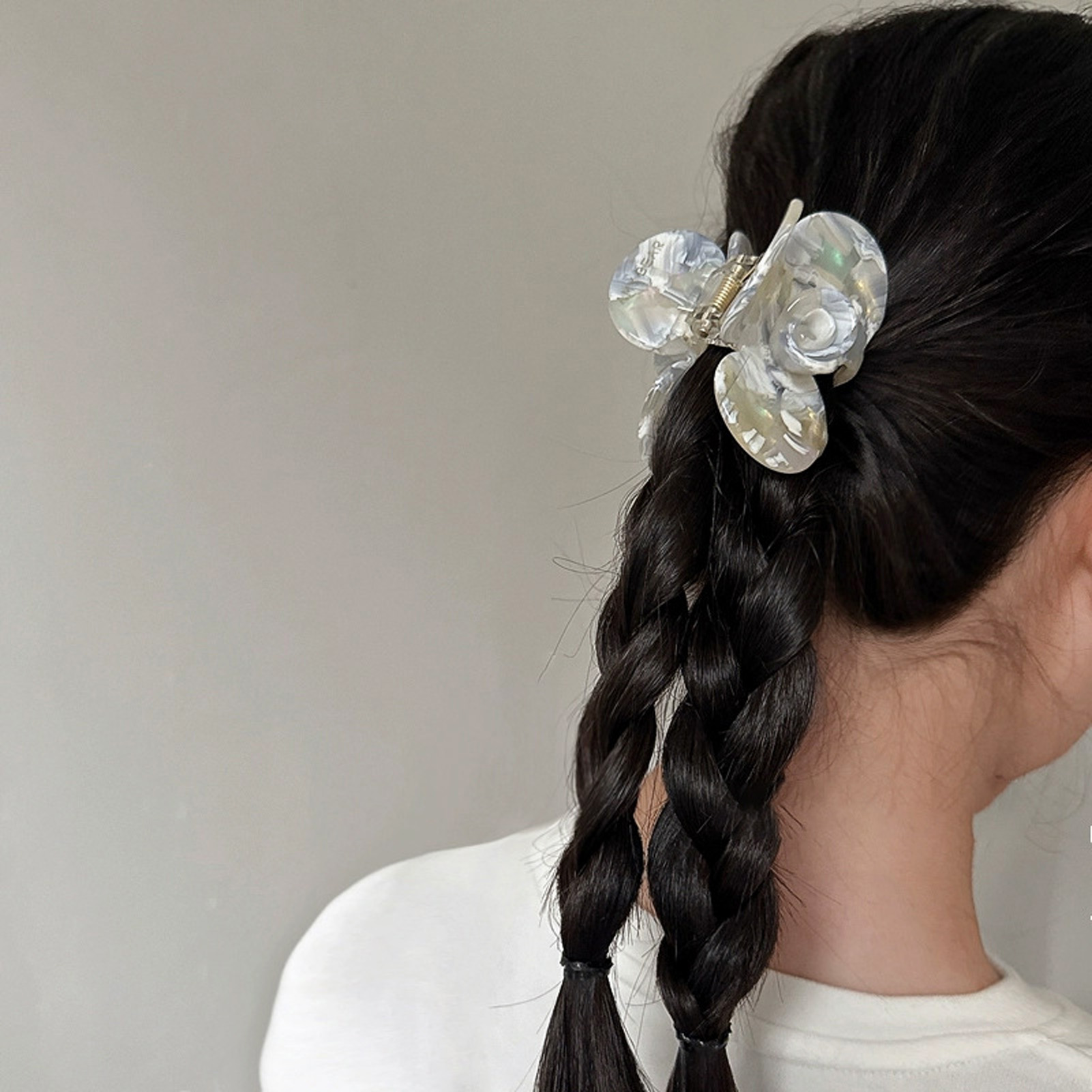 مشبك شعر فرنسي عتيق الطراز على - مراجعة Travel Accessories Aesthetic وسعره